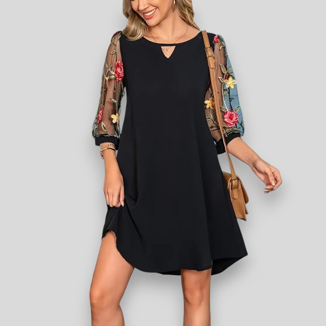 Ingrid™ | Elegantna mini haljina s prozirnim rukavima